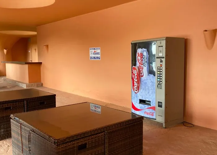 アパート Sotoserena 2d Con Vista A La Piscina Y Montana エステポナ