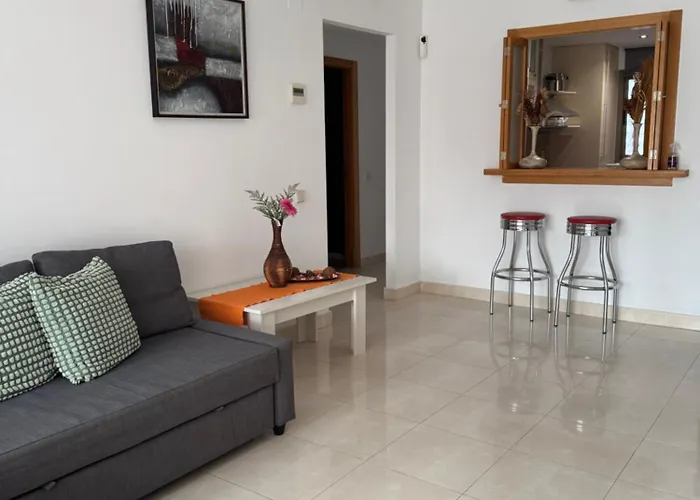 Sotoserena 2d Con Vista A La Piscina Y Montana