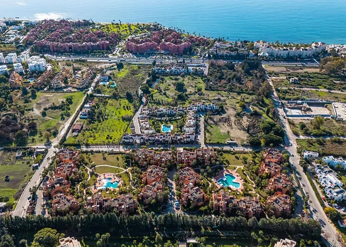 Sotoserena 2d Con Vista A La Piscina Y Montana