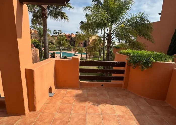 Sotoserena 2d Con Vista A La Piscina Y Montana