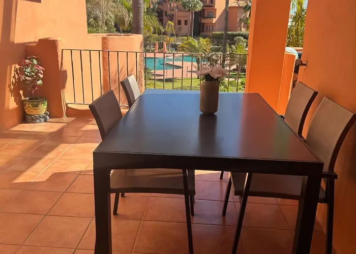 아파트 Sotoserena 2d Con Vista A La Piscina Y Montana 에스테포나