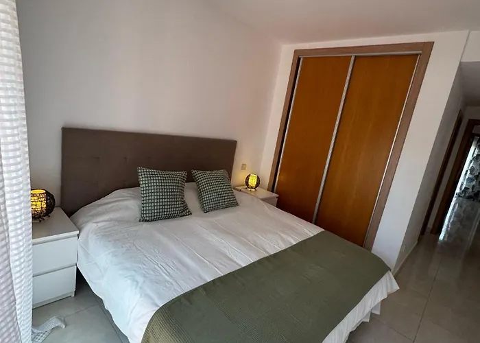 Sotoserena 2d Con Vista A La Piscina Y Montana