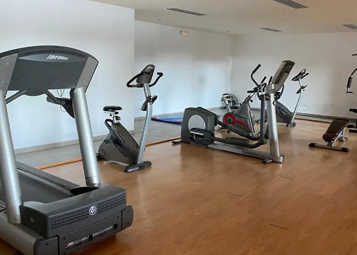 Apartamento Sotoserena 2d Con Vista A La Piscina Y Montana Estepona